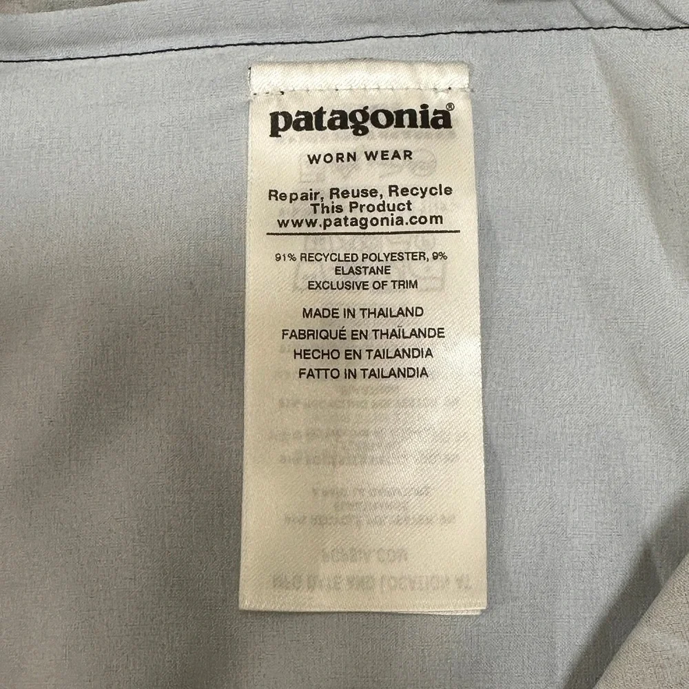 Patagonia Board Shorts Mens 34 Blue Black Tropical Palm Stripe Print